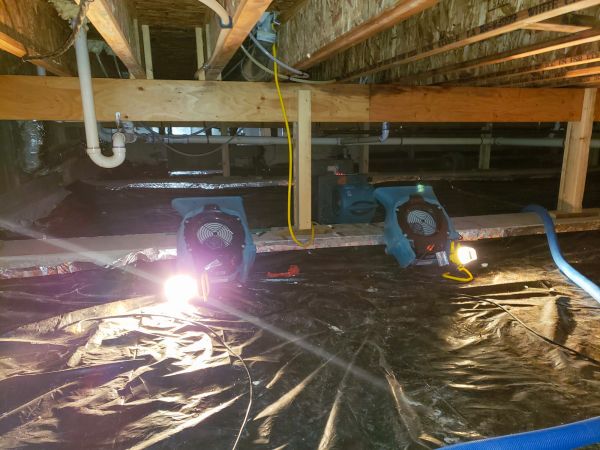 Crawlspace Water Removal in Eagle